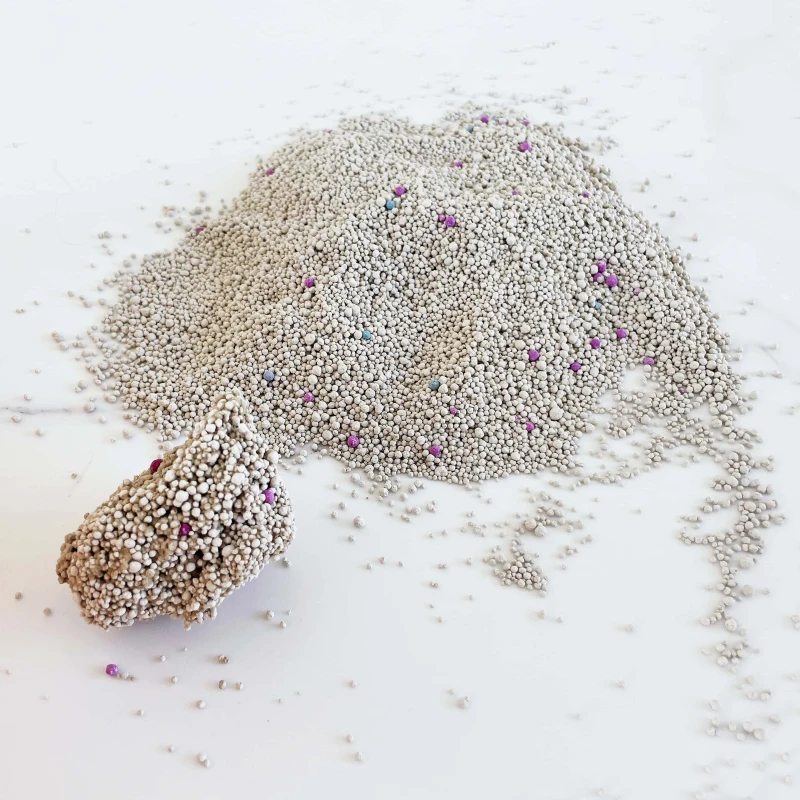 1 3.5mm Biodegradable Eco Friendly Bentonite Cat Litter 10KG Fast Clumping Low Dust
