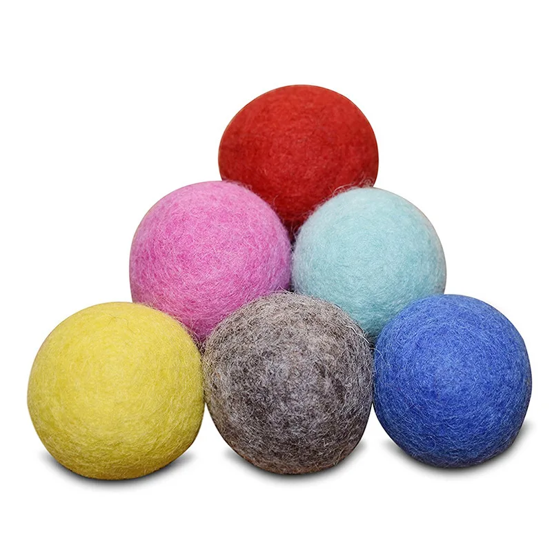 4cm Interactive Play Balls for Pets Eco Friendly Colorful Felt Wool Infused Catnip Chewing Toys for Cats Small Dogs