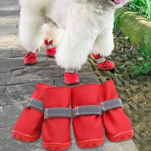 4pcs Eco Friendly Luxury Solid Pattern Anti Slip Dog Shoes Classic Cute Waterproof Rubber Rain Socks Dogs Winter
