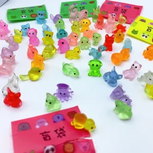 Cartoon Luminous Transparent Small Animal Resin Accessories Children’s Toys Miniature Small Animal Resin Accessories