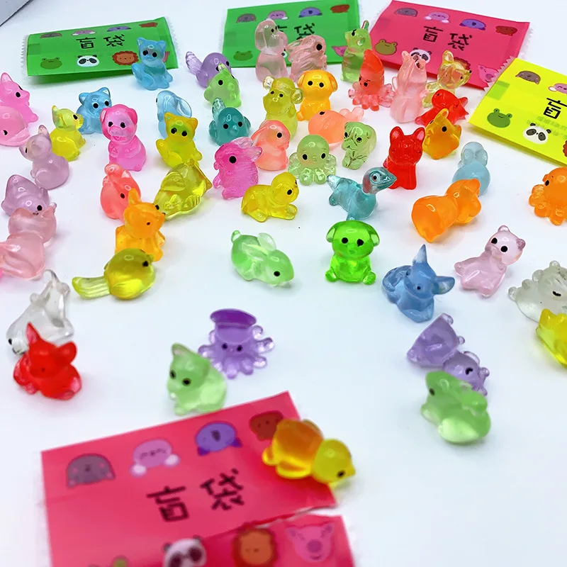 Cartoon Luminous Transparent Small Animal Resin Accessories Children's Toys Miniature Small Animal Resin Accessories