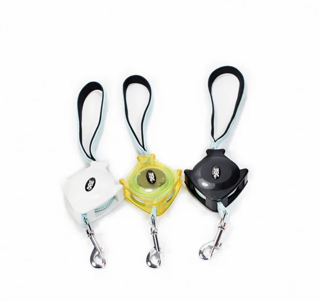 Comfortable Durable Plastic Retractable Dog Leash with Print Pattern and Scarf Decoration Eco Friendly