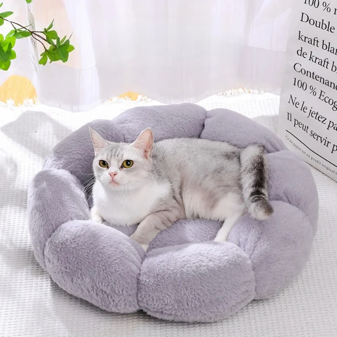 Comfortable Modern Winter Dog Cat Pet Bed Solid Plush Mat for Small Animals