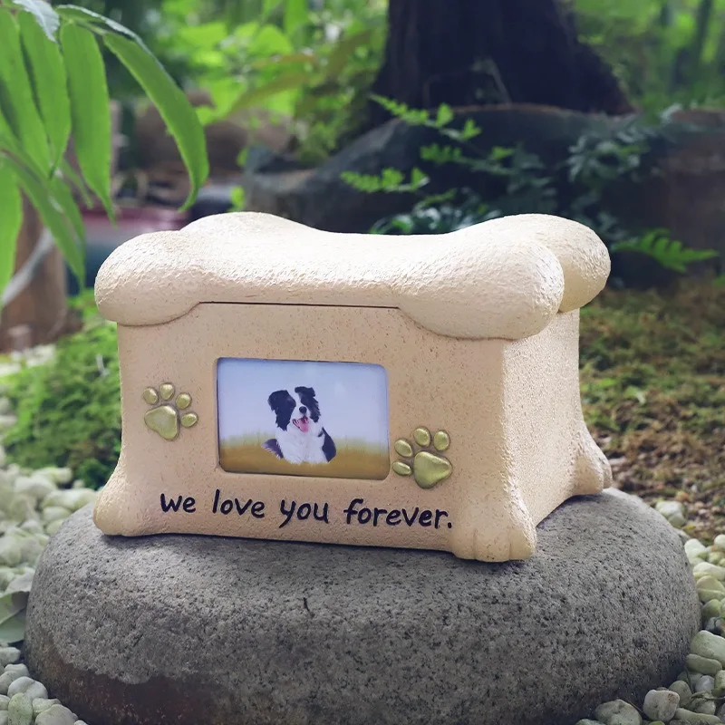 Customized 11.5*19cm MDF Dog Cat Urn Creative Resin Animals Memorial Photo Frame with Casket Pattern Small Pet Caskets Urns