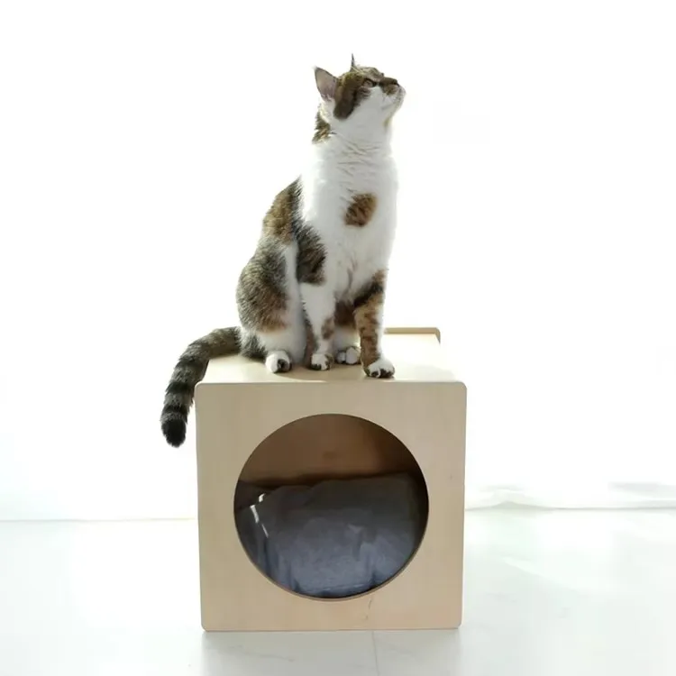 Customized Luxury Durable Eco Friendly Solid Wood Pet House Indoor Wooden Cat Dog Beds Modern Pet Furniture