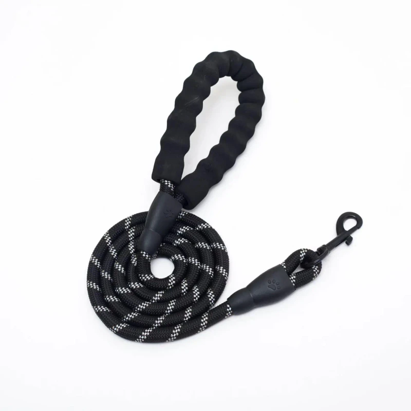 Durable Braided Dog Leash with Soft Padded Handle Custom Logo Low MOQ Pet Walking Rope Leash