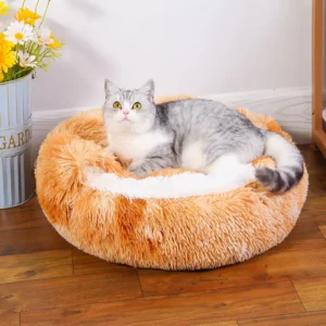 Eco Friendly Faux Fur Small Animals Pet Play Bed House Winter New Design Semi Enclosed Luxury Classic Fashion Cartoon