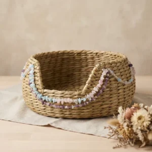 Eco Friendly Natural Sleeping Relaxing Crystal Stone Rattan Animal Dog Cat Woven Pet Bed With Crystal Decoration Customizable