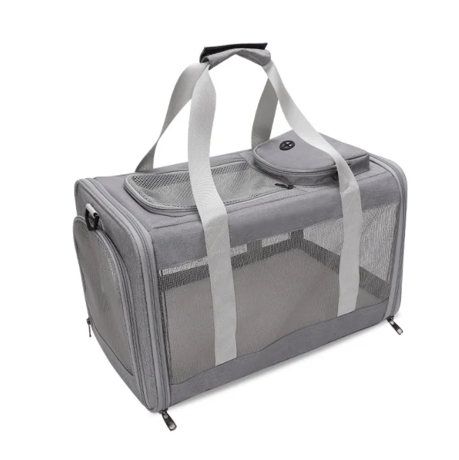 Factory Outdoor Portable Cat Bag Breathable Cat Carrier Bag Pet Dog Bag Travel Products
