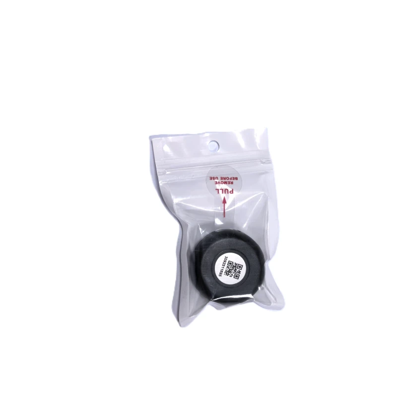 Free Software Tracking Pet Anti-Lost Air Tag Small Tracker with Silicone Case and Magnet Optional for Dog Cat Vehicle Machinery