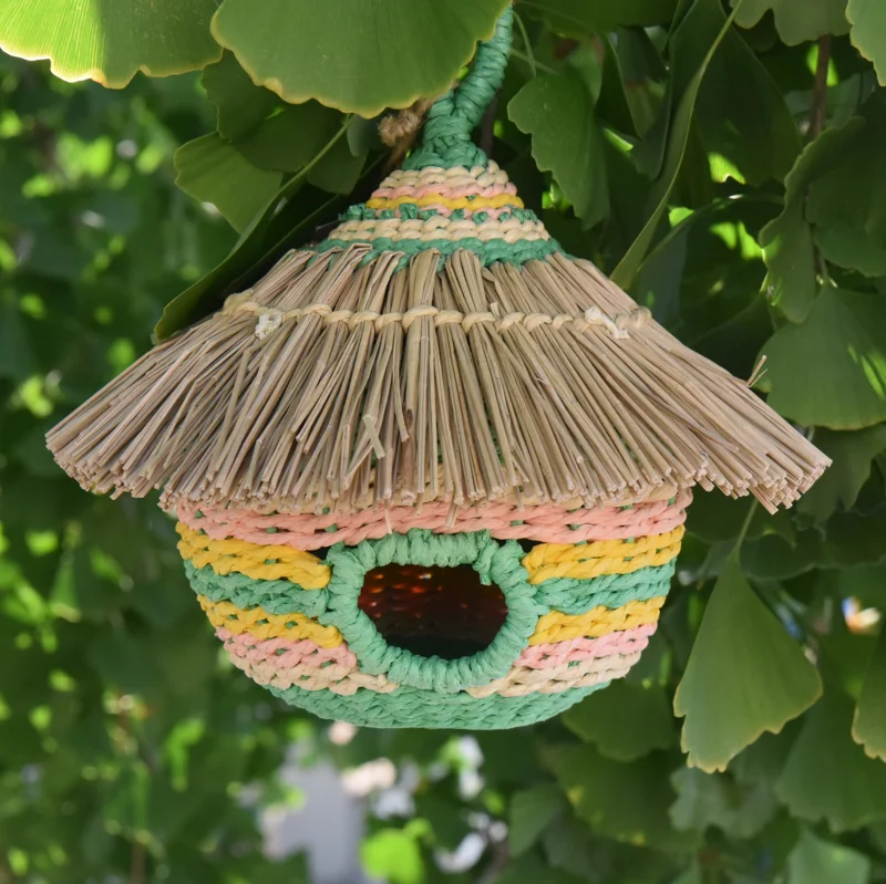 Hanging Bird Nest Decorative Birdhouse Woven Bird Cages Garden Bird Houses for Parrot Handmade Cages