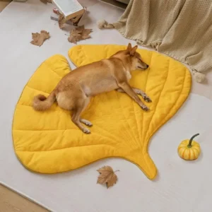 Leaf Shaped Soft Pet Bed Mat Cozy Coral Fleece Cushion for Dogs Cats Non Slip Washable Sleeping Pad for Small Medium Pets