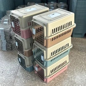 Lightweight Portable Dog Carrier Handles Airline Approved for Car Train Travel Eco friendly Non woven Fabric 15kg Capacity
