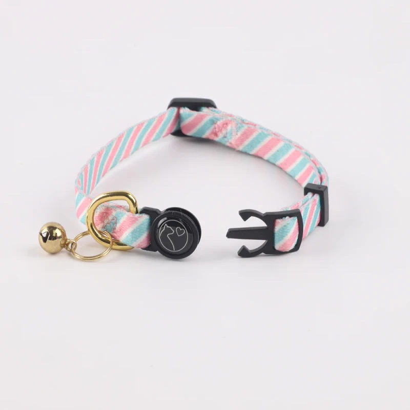Luxury Adjustable Pet Neckband Breakaway Cat Collar with Personalized Bell Cartoon Print Polyester for Cats