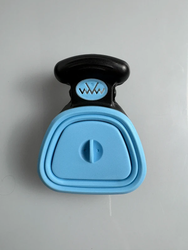 Manufacturer Simple Plastic Cat & Dog Poop Scooper with Mint Fragrance for Pet Waste Disposal