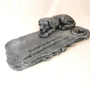Modern Resin Pet Caskets Urns Dog Cat Memorial Tombstone Ash Support with Engraved Lettering and Pictures Craft for Pet Ornaments