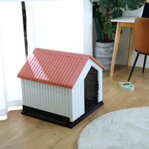 Modern Style Outdoor Small Animal Cage PP Plastic Dog House Blue Red Dark Grey Roof Snap Button Closure Pet Living Furniture
