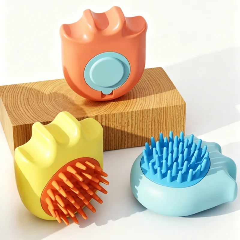 Multi functional Spray Massage Skin safe Pet Grooming Brush Anti shedding Silicone Bath Comb for Cats & Dogs