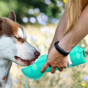 Multifunctional Pet Water Bottle 300ml/500ml Portable Drinking Cup Poop Scoop Garbage Collection Bag 4 Colors
