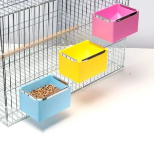 New Condition Plastic Pet Supplies Small Animal Pet Feeder and Rabbit Food Bowl