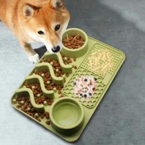 Patented Free Sample All in one Non slip Food Water Slow Pet Feeder Dog Bowl Pet Lick Mat Food Grade Silicone Dog Food Bowl