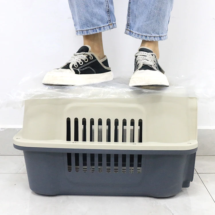 Pet Product Small Dog Mutihole and Air permeable Plastic Cage with Free air Circulation
