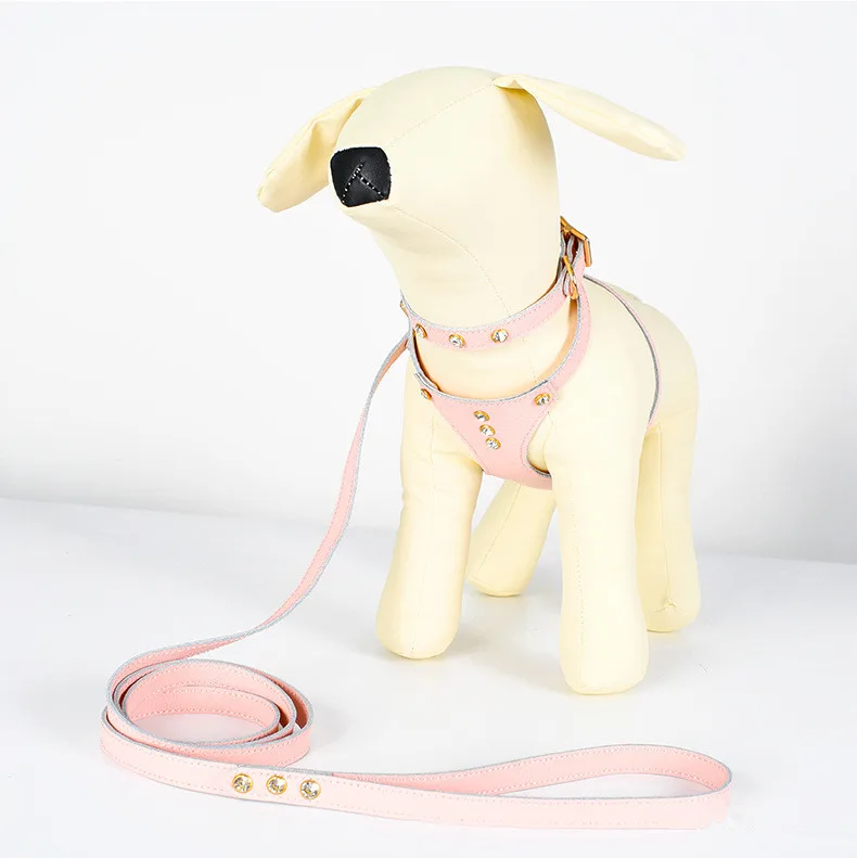 Pet Products Small Pets Genuine Leather Cat and Dog Harness Leashes Collars with Rhinestone Decoration