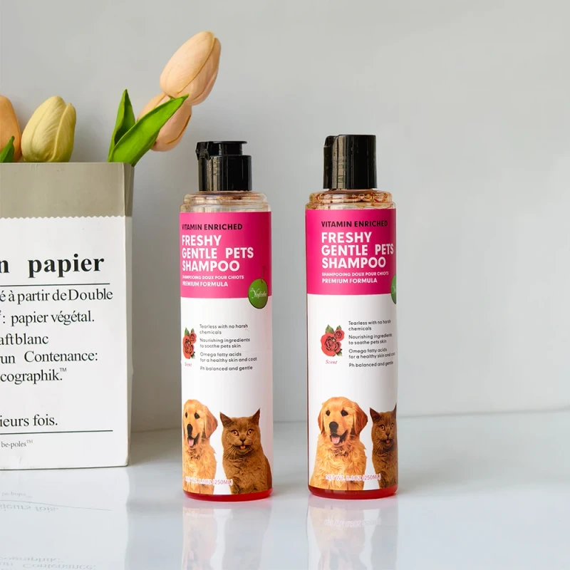 Private Label Natural Hypoallergenic Dog Shampoo 250ml Whitening Shampoo & Bath for Dogs Custom Brand Pet Shampoo