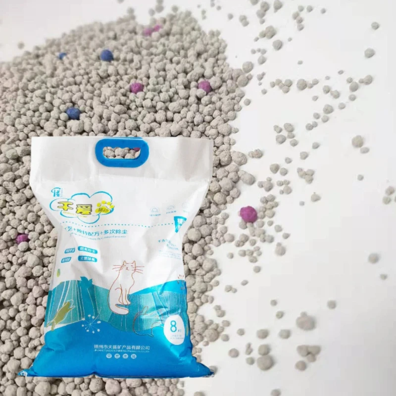 Qian Ai Premium Eco Friendly Bentonite Cat Litter 10L Dust Free & Odor Control