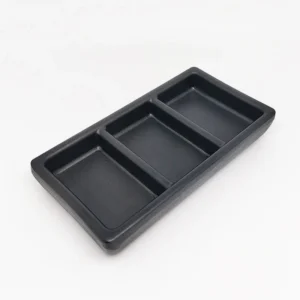 Small Eco-Friendly Reptile Food & Water Feeding Tongs 3-Grid Design Black Plastic for Centipedes/Lizards Reptile Breeding Use