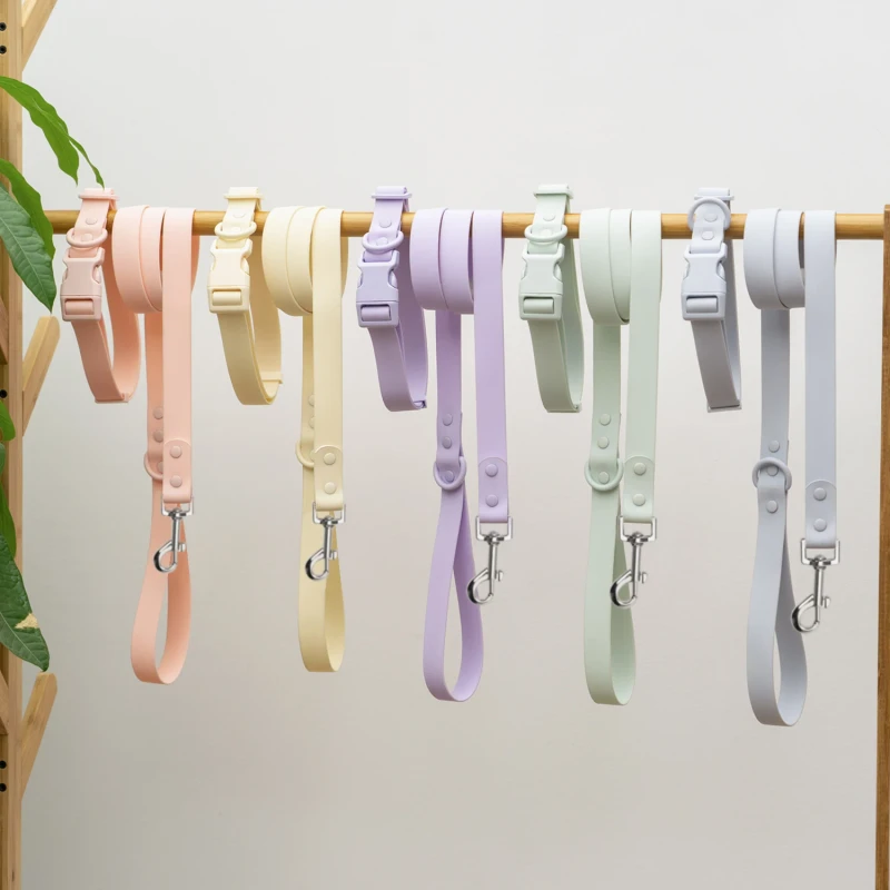 Sunraymascota Pet Accessories Collares Para Mascotas Custom Waterproof PVC Pet Collars Leashes Dog Collar and Leash Set