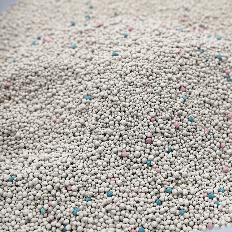 Supplier OEM Strong Clumping Easy Clean Sodium Clay Cat Sand Dust Free Premium Bentonite Cat Litter