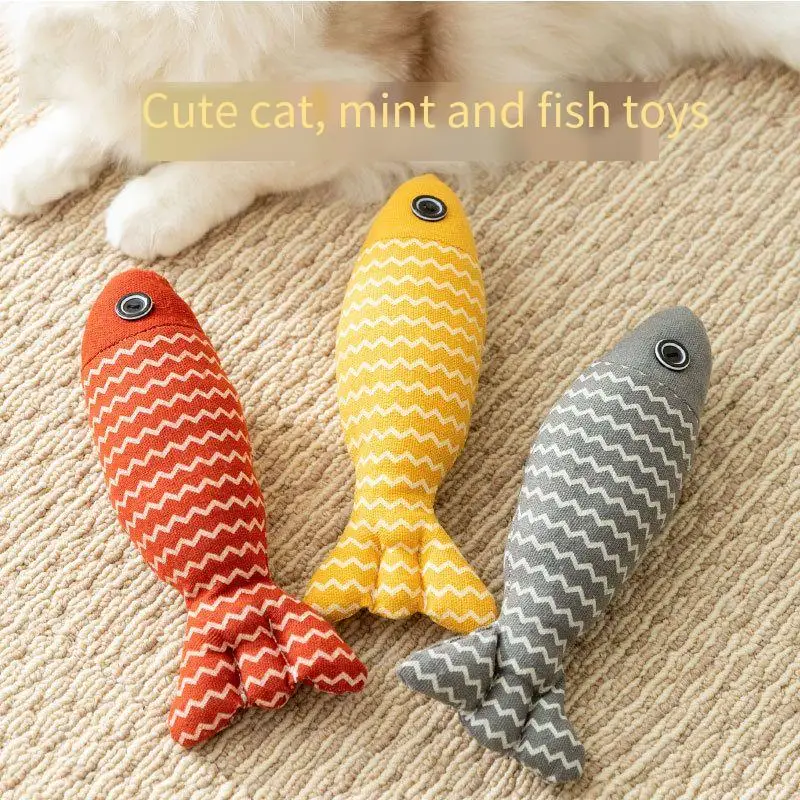 Sustainable Fish Shaped Squeak Toy for Pet Dogs Cloth Grind Toy